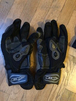 Moto výbava na prodej - 3