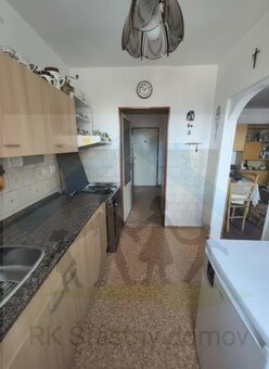 Prodej bytu 3+1, 68m2, s balkonem v Praze 8 - Troja - 3