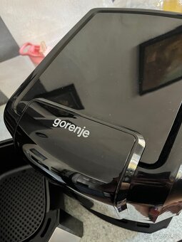 Horkovzdušná fritéza - 3