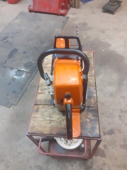 Motorová pila Stihl - 3