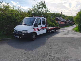 Prodám odtahovku Fiat Ducato 2.8 JTD 7 místna - 3