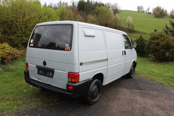 Volkswagen Transporter 1.9 TDI, 3 Místa, tažné zařízení - 3