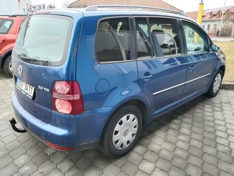 Volkswagen Touran 2.0TDi - 3