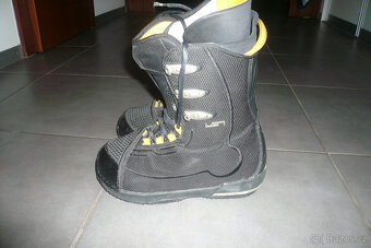 SNB boty BURTON ION 42,5 - 3