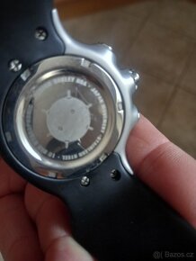 Prodám designové kultovní hodinky oakley detonator - 3