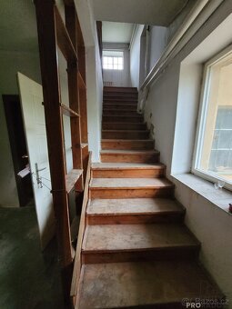 Prodej vícegeneračního domu Chvalčov - 3