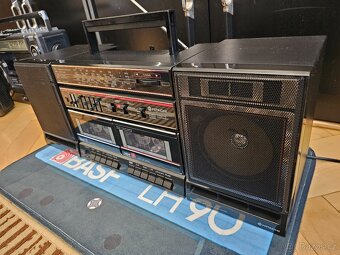 HITACHI TRK-W540 z roku 1986 - 3