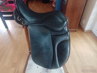 Prodám drezurní sedlo Elena, 17 posedlí, široká komora - 3