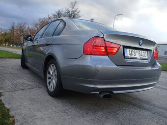 Bmw 320i E90 LCI 2011 - 3
