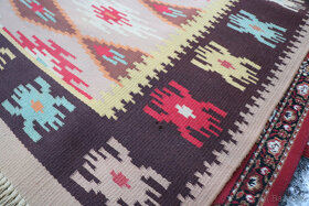 Koberec Kelim - 3