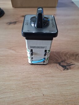 Vypínač zvedáku Ravaglioli - 3