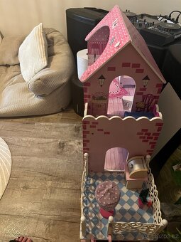 Domeček pro panenky - 3