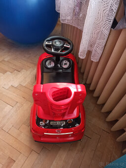 Odrážedlo auto Mercedes - 3