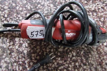 Aku šroubováky a rozbrušovačky - 3