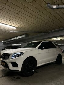 Pronájem MERCEDES Benz GLE 350d AMG 4Matic - 3