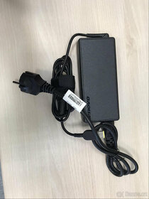 Lenovo Pro docking station 40AH USB-C, včetně 135W zdroje - 3