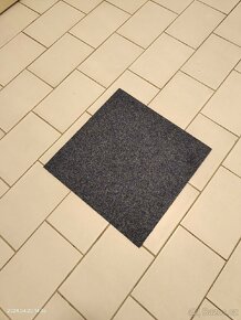Kobercové dlaždice 50x50cm, 3800g na m2 - 3