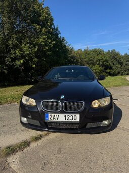 Bmw e93 330D - 3
