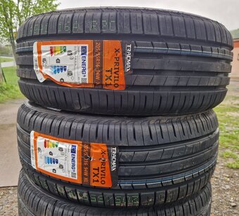 Prodam 4x NOVE letni pneu 205/55/16..94W...XL....TRACMAX - 3