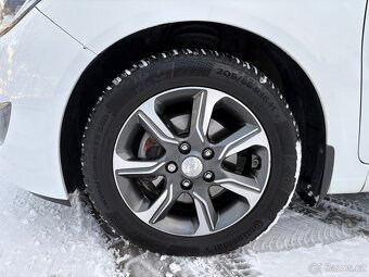 Hyundai ix 20 1.6 CVT automat - 3
