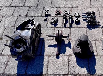 Jawa ČZ kývačka půlbuben, ČZ - díly motoru - 3