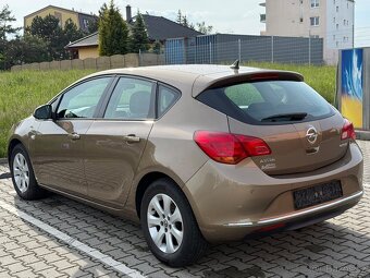 OPEL ASTRA 1.4 T 88KW R.2014 5DV - 3