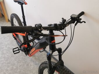 Celoodpružené elektrokolo KTM MACINA CHACANA 294 - 3