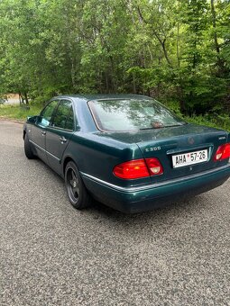 Mercedes Benz E300 OM606 - 3