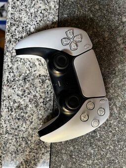 Playstation 5 s mechanikou + PS5 sluchátka Pulse 3D - 3