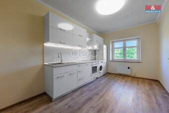 Prodej bytu 1+1 v Karlových Varech, 35 m2, ul. U Trati - 3