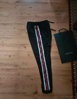 Gucci tepláky vel.XS original - 3