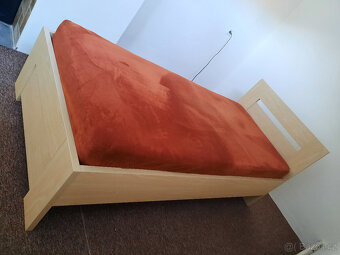 postel kvalitni 90x200, el. poloh. rost, kvalitni matrace - 3