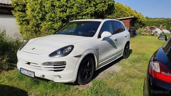 Porsche Cayenne S 3,0I Hybrid 245kw Benzín - 3