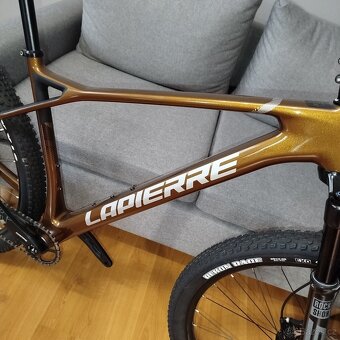Nové horské kolo LAPIERRE ProRace CF 6.9 2023 - 3