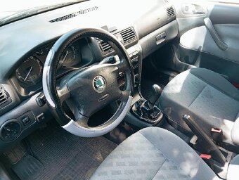 Škoda Octavia Tour 1.6 LPG - 3