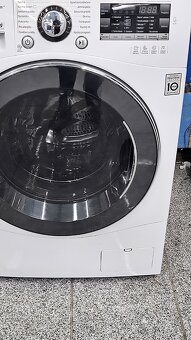 Automatická pračka LG True Steam - parní, display, - 3