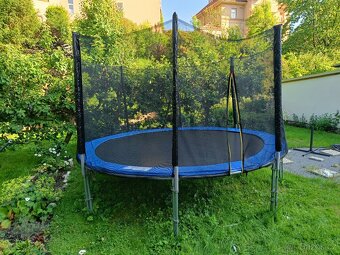 Trampolína - 3