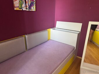 Prodám postel s přistýlkou + zrcadlová sestava - 3