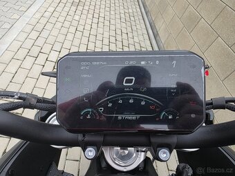PRODÁM CF moto 800NK - 3