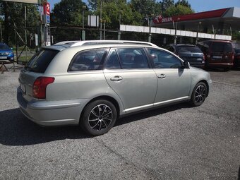 Prodám Toyota Avensis 1.8i - 3