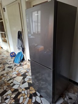 Pračka a lednička za 4000 kč - 3