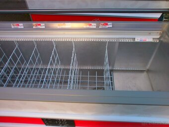 Mrazák s proskleným víkem - 3