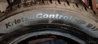 Zimní pneu 215/60/16 - 3