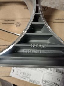Mercedes W 123 - nový kryt pravého předního světla - 3