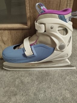 Dívčí brusle Fila - 3