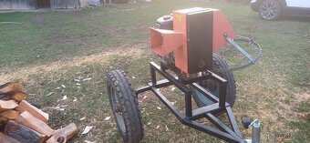 Štěpkovač, špalíkovač 15hp benzínový motor - 3