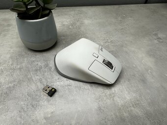 Logitech MX Master 3S - pale gray - 3