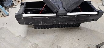 Box na korbu Hilux - 3