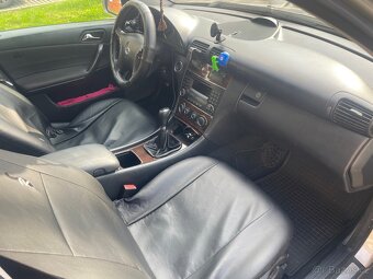 Mercedes Benz w203 c200 - 3