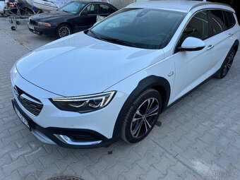 Opel insignia 2.0 191KW 4x4 exclusive top výbava - 3